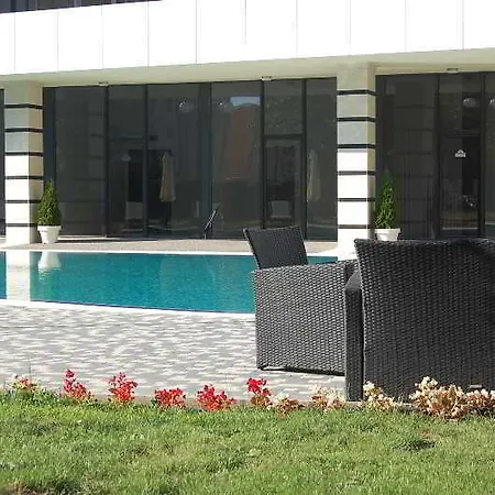 Otel Boomerang - Sunny