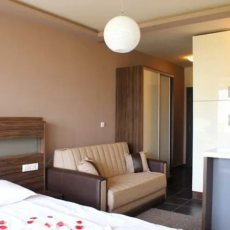 酒店 Boomerang - Sunny 3*