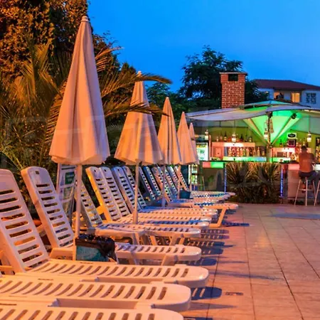 Hotel Boomerang - Sunny Slantchev Briag