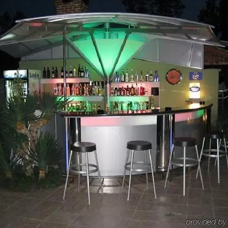 Boomerang - Sunny 3*