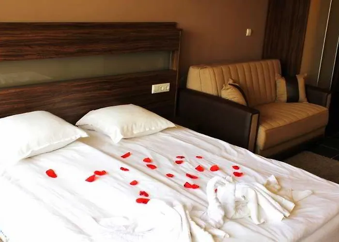 Отель Boomerang - Sunny Солнечный берег