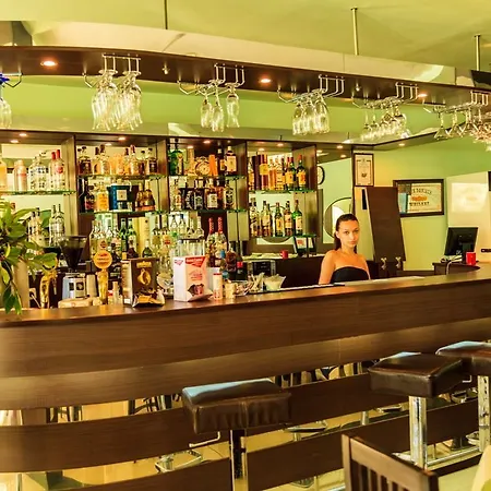 Hotel Boomerang - Sunny 3*